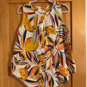 C&C California sleeveless linen top size M